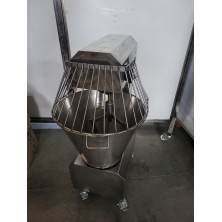 PÉTRIS-MÉLANGEURS INDUSTRIAL POUR CHURROS CH40L UTILISÉ N3